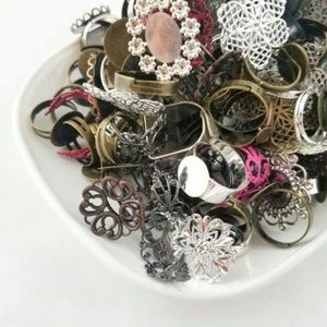 40 rings to decorate. Theses are blank rings